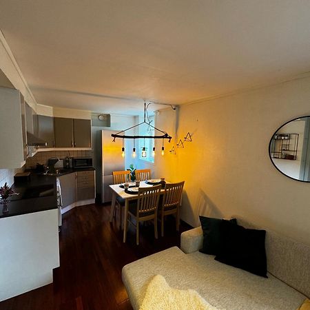 Central, 2 Bedroom, Free Parking Tromsø Buitenkant foto