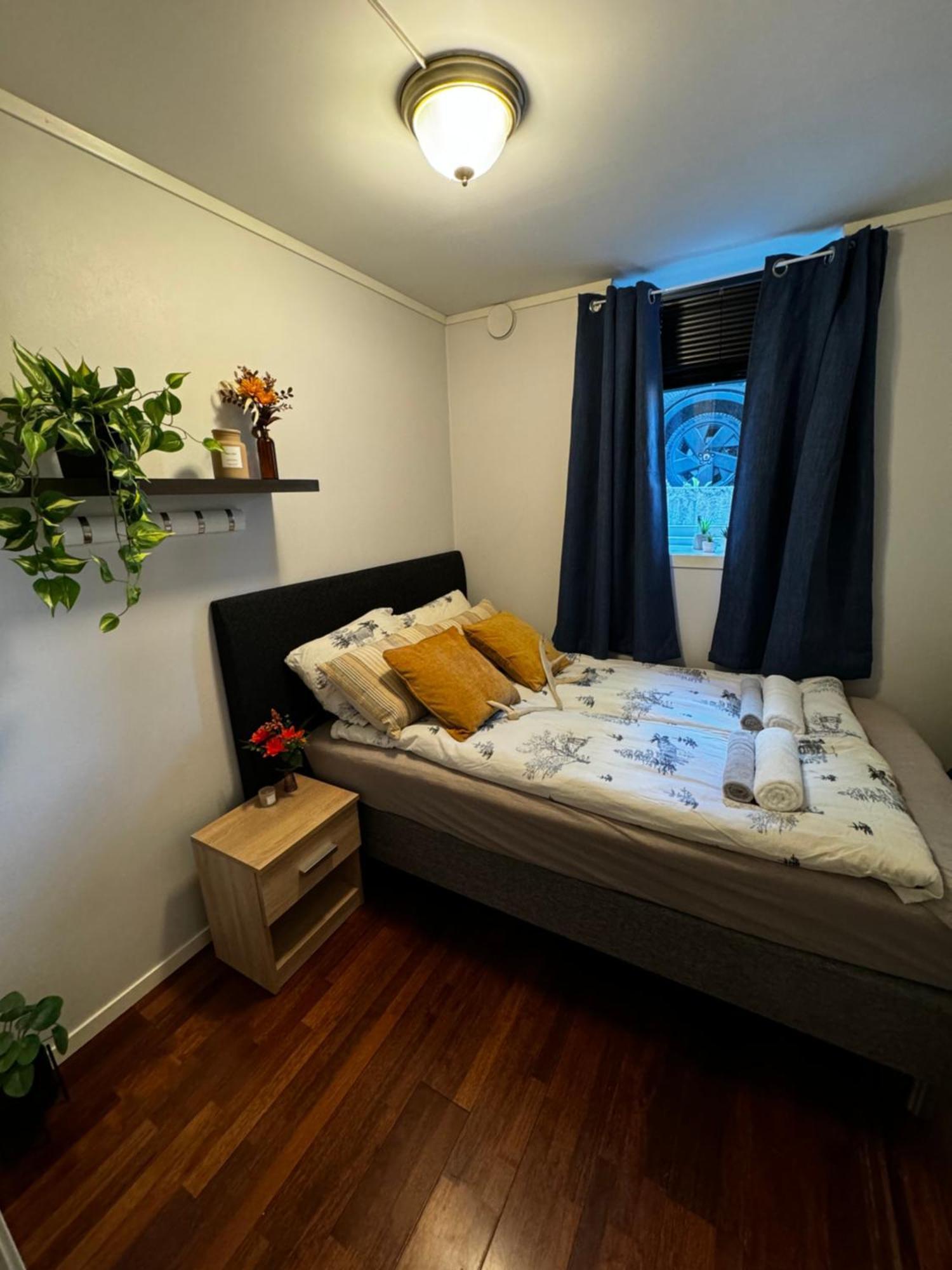 Central, 2 Bedroom, Free Parking Tromsø Buitenkant foto