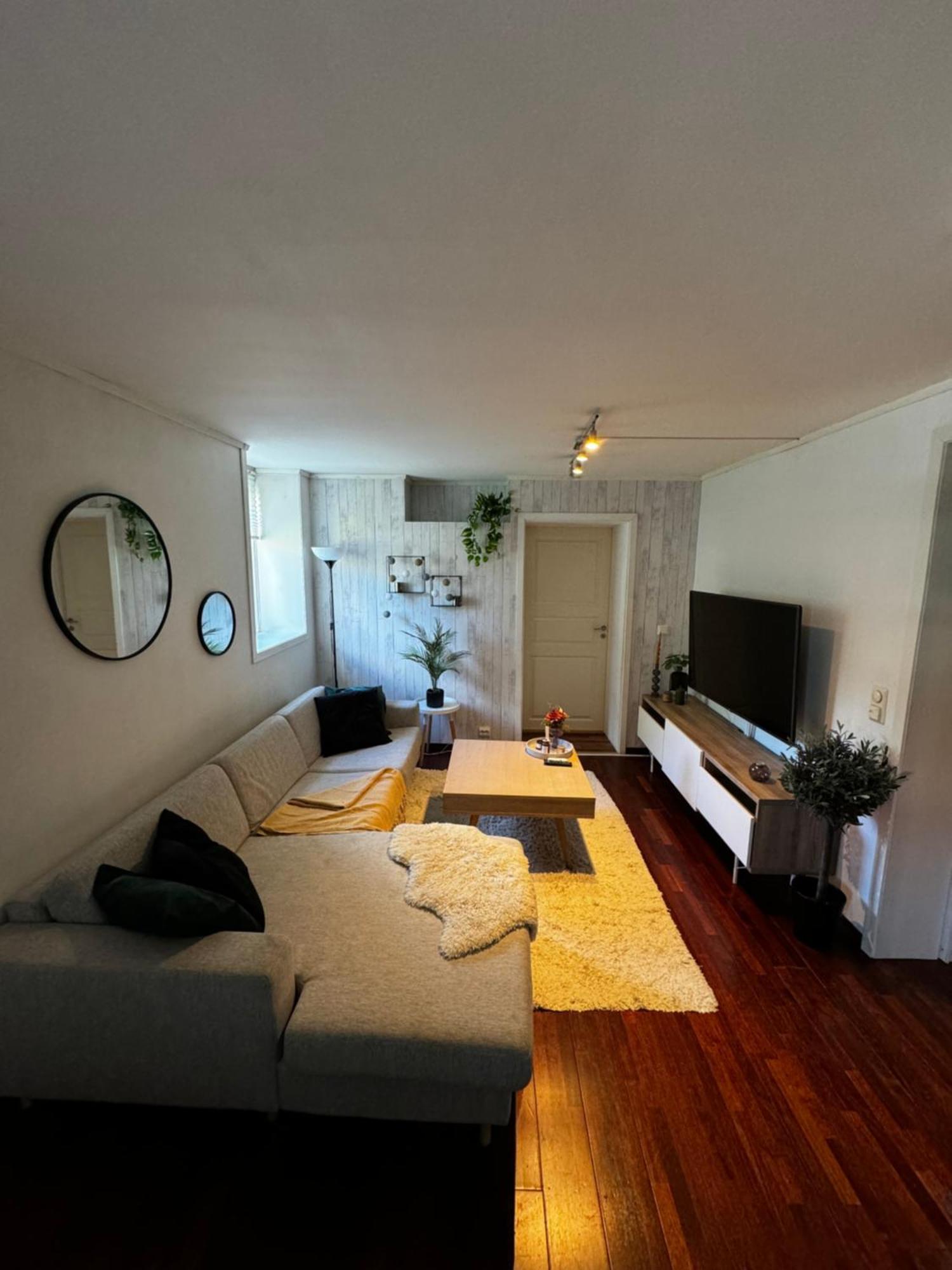Central, 2 Bedroom, Free Parking Tromsø Buitenkant foto